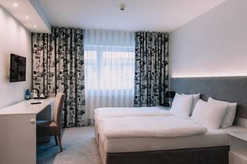 Фото Отель Hotel Santin г. Белхатув 4