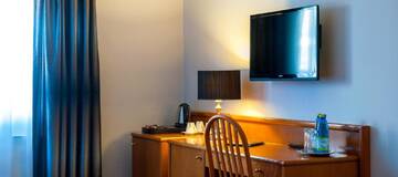 Фото номера Трехместный номер Отель Hotel Santin г. Белхатув 4